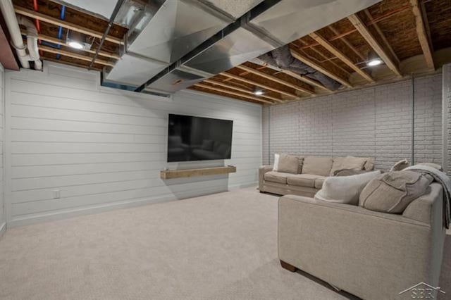 12405 Northway Pkwy, Freeland, MI 48623 - living room featuring carpet flooring
