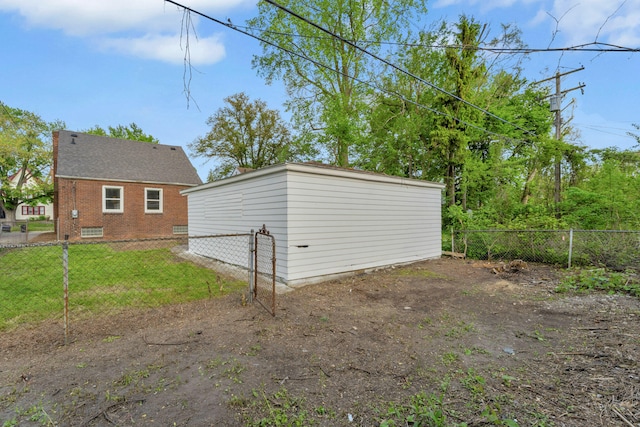 13575 Rutherford St, Detroit, MI 48227 - view of outdoor structure featuring an outdoor structure
