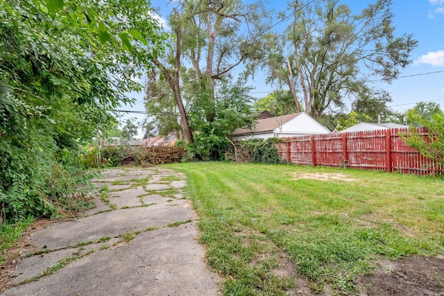13631 Vassar Ave, Detroit, MI 48235 - view of yard