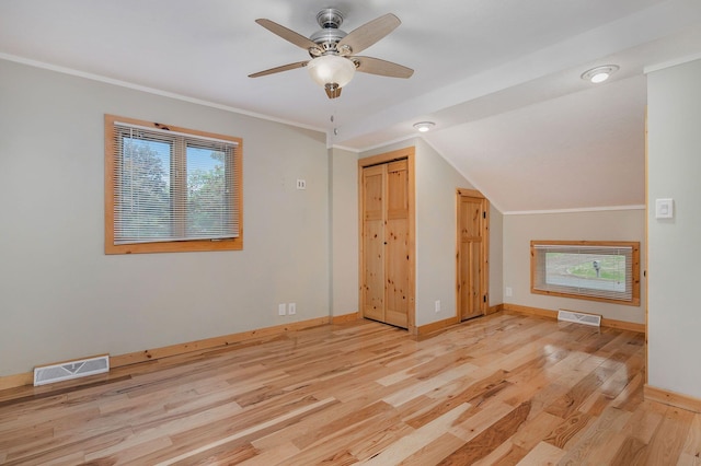 1514 Ferndale Blvd, Niles, MI 49120 - bonus room featuring light wood-style floors, baseboards, a ceiling fan, and vaulted ceiling