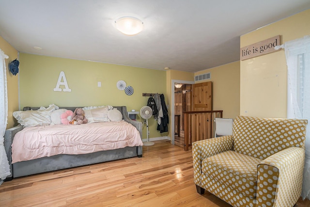 1514 Ferndale Blvd, Niles, MI 49120 - bedroom with wood finished floors