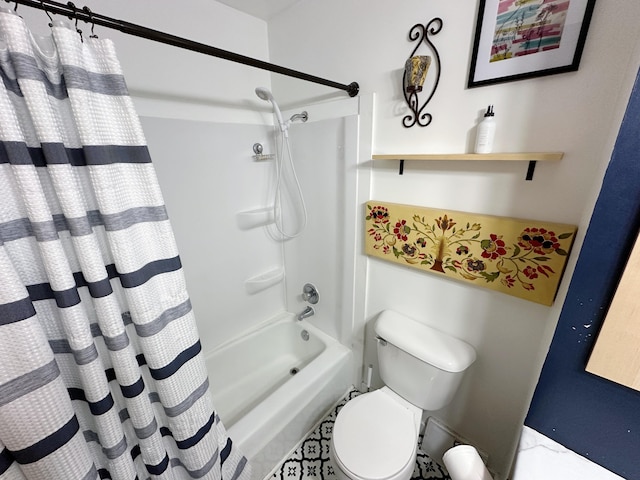bathroom featuring toilet and shower / tub combo with curtain