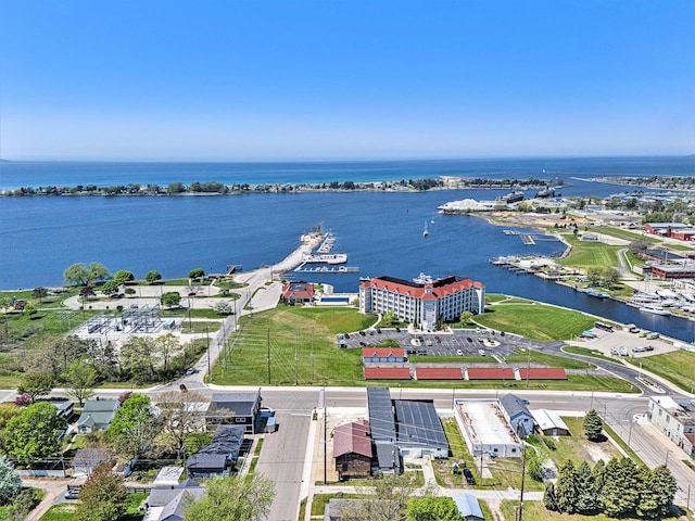 929 S Washington Ave, Ludington, MI 49431 - drone / aerial view of a nearby body of water