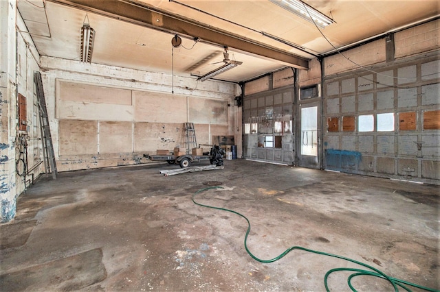 929 S Washington Ave, Ludington, MI 49431 - view of garage