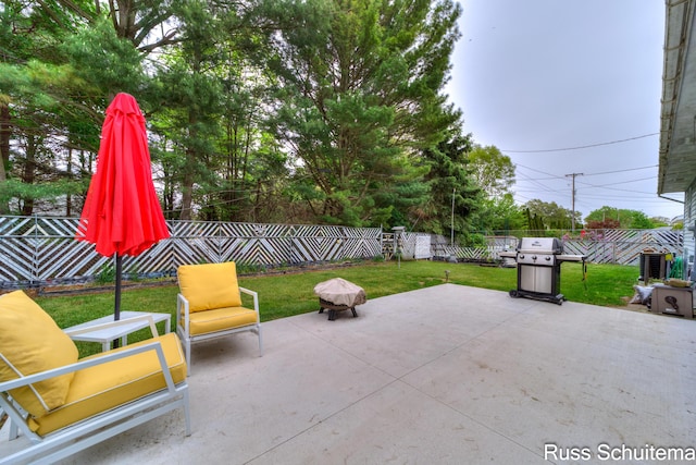 1572 Cornell Rd, Muskegon, MI 49441 - view of patio featuring a grill