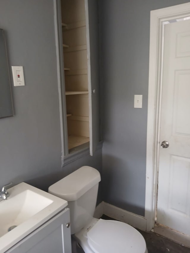 20000 Pelkey St, Detroit, MI 48205 - half bathroom with toilet and vanity