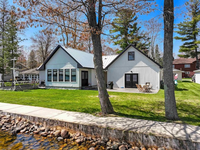 109 Davidsen Ave, Cadillac, MI 49601