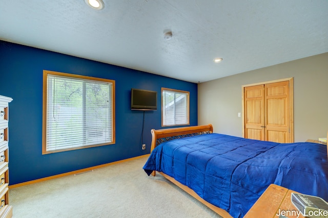 608 Porter Rd, Norton Shores, MI 49441 - bedroom featuring carpet, recessed lighting, and baseboards