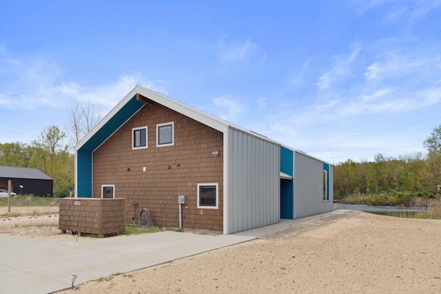 7469 Lake Solis Dr, Stevensville, MI 49127 - view of side of property