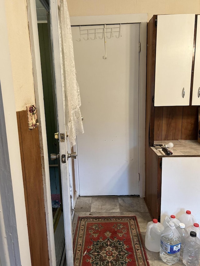 1902 W Ogilvie Ave, Baldwin, MI 49304 - view of entryway