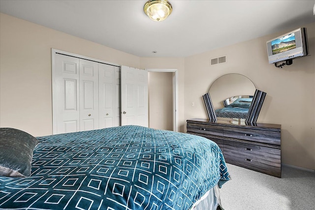 19880 Irving Dr, Livonia, MI 48152 - bedroom with a closet and carpet