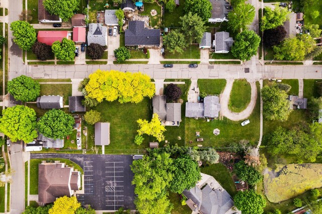 160 Cherry St, Milan, MI 48160 - aerial view of residential area