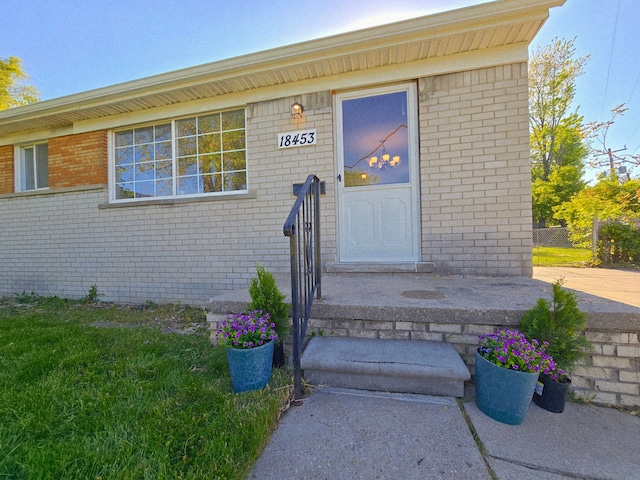18453 Woodbine St, Detroit, MI 48219 - entrance to property featuring brick siding