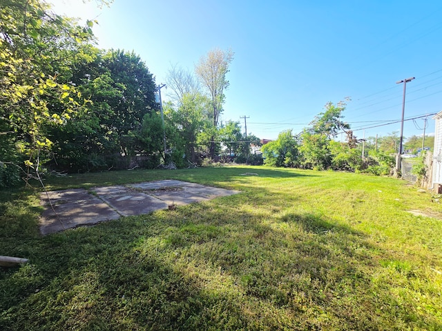 18453 Woodbine St, Detroit, MI 48219 - view of yard featuring a patio area
