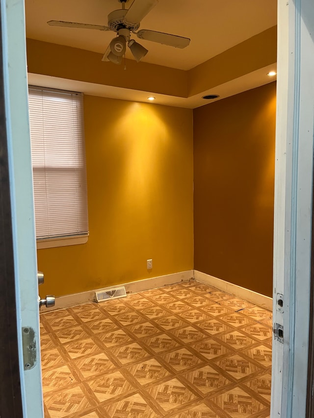 5606 Harold St, Hamtramck, MI 48212 - empty room with ceiling fan, baseboards, and recessed lighting