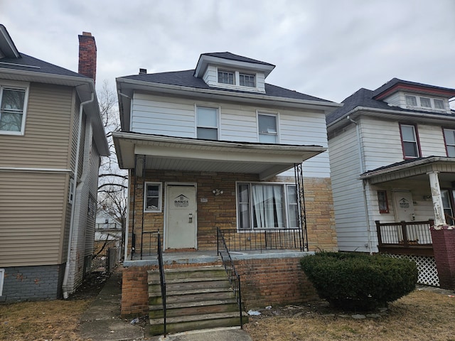 5297 Vancouver St, Detroit, MI 48204 - traditional style home featuring a porch