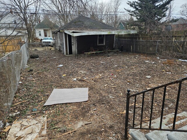 5297 Vancouver St, Detroit, MI 48204 - view of fenced yard