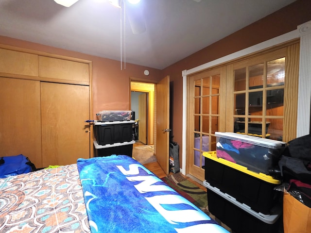 19266 Tyrone St, Harper Woods, MI 48225 - bedroom with a closet and a ceiling fan