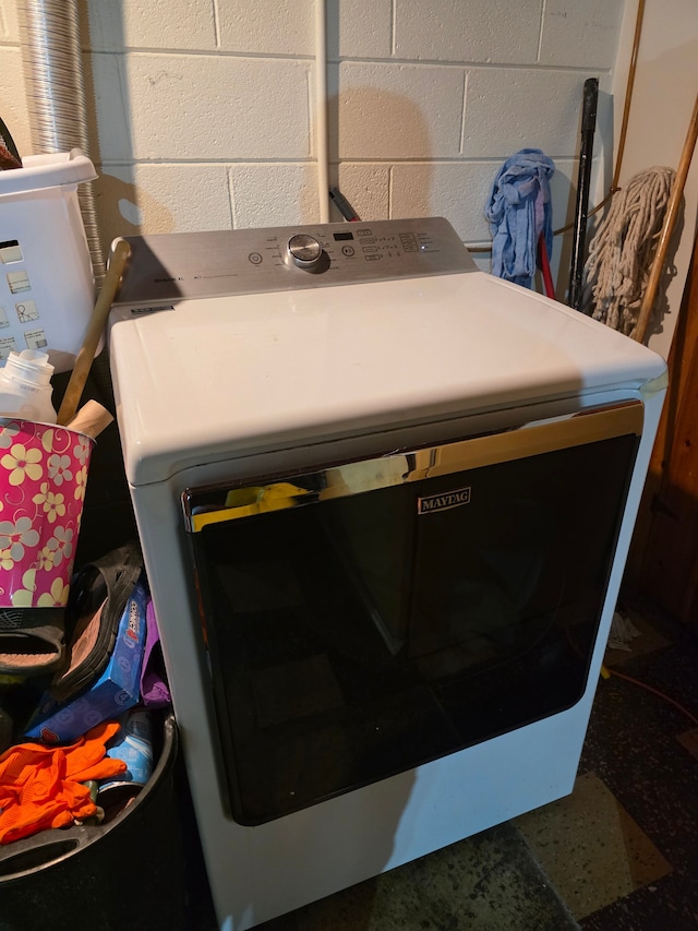 19266 Tyrone St, Harper Woods, MI 48225 - laundry view of washer / dryer and concrete block wall