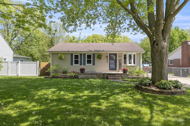22171 Monterey Dr, Trenton, MI 48183 - view of front facade