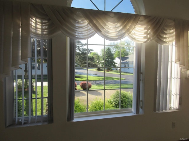 1303 Carriage Dr, Tecumseh, MI 49286 - detailed view