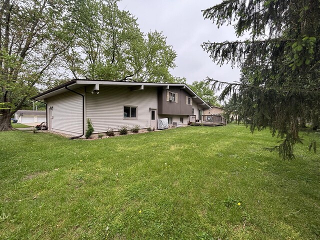 300 Maplecrest Ave, Sturgis, MI 49091 - back of house featuring a deck and a yard