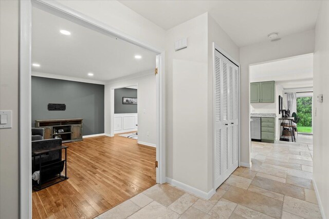 6557 N Twindale, Shelby Twp, MI 48316 - hall featuring stone tile floors, recessed lighting, and baseboards