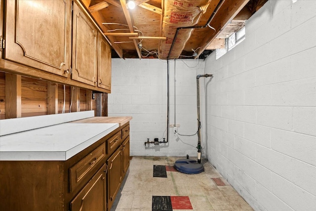 6557 N Twindale, Shelby Twp, MI 48316 - unfinished basement with concrete block wall