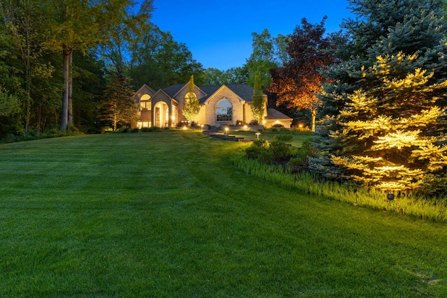 966 Timber Winds Dr SW, Grand Rapids, MI 49534 - view of front facade featuring a front lawn