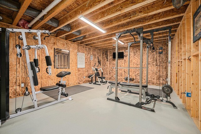 2380 Avalon Woods Dr, Portage, MI 49024 - view of workout area
