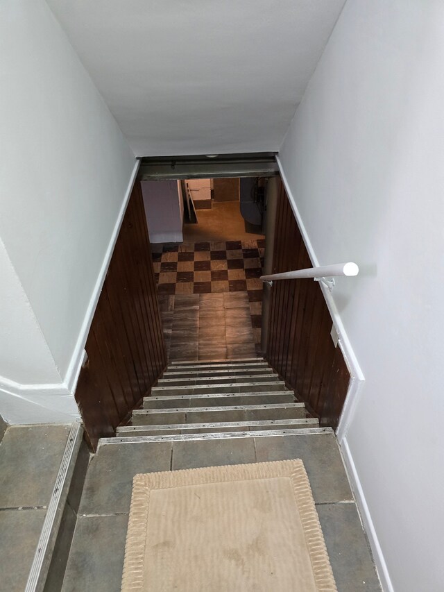 15360 Collinson Ave, Eastpointe, MI 48021 - view of stairway