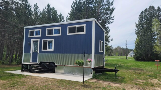 6136 SW Hudson Rd, South Boardman, MI 49680