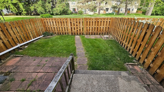 938 Little Hill Ct, Rochester Hills, MI 48307 - view of yard