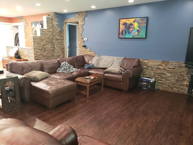 15701 Middlebelt Rd, Romulus, MI 48174 - living area featuring wood finished floors and recessed lighting