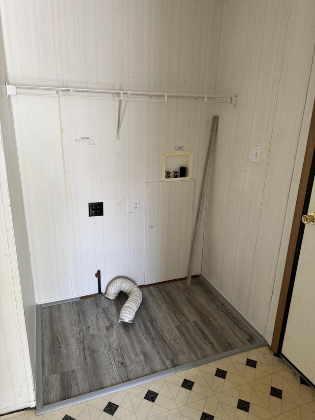 829 Savannah River Dr, Adrian, MI 49221 - laundry area featuring hookup for a washing machine