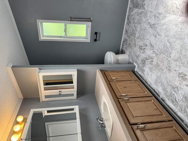 829 Savannah River Dr, Adrian, MI 49221 - bathroom featuring toilet