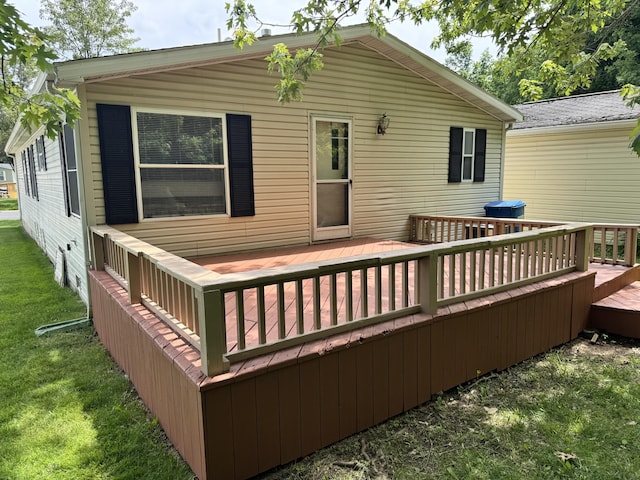 829 Savannah River Dr, Adrian, MI 49221 - rear view of property featuring a wooden deck and a yard