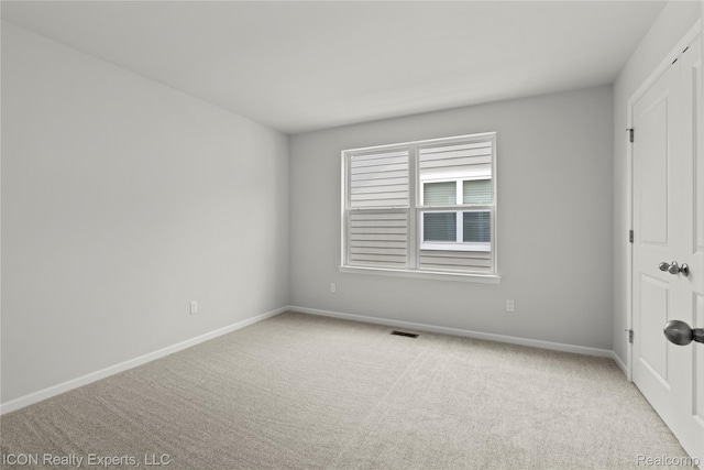 2396 Pondview Ln, Troy, MI 48085 - empty room with carpet flooring