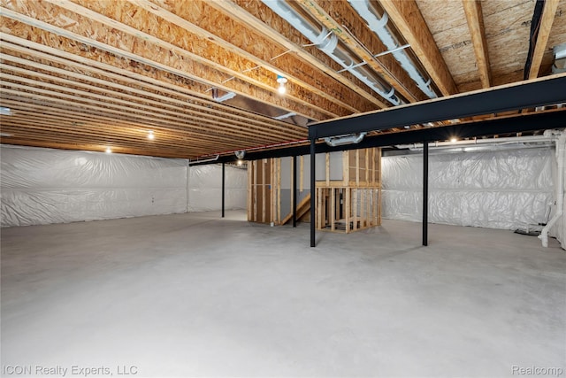 2396 Pondview Ln, Troy, MI 48085 - view of unfinished below grade area