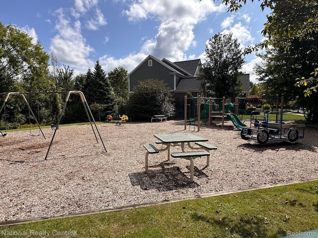 7118 Oak Ridge Ct, Clarkston, MI 48348 - view of community playground