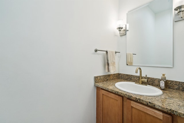 5639 Heathland Cir, Clarkston, MI 48346 - bathroom featuring vanity