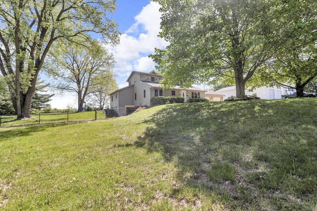 8595 Rives Junction Rd, Rives Junction, MI 49277 - view of yard