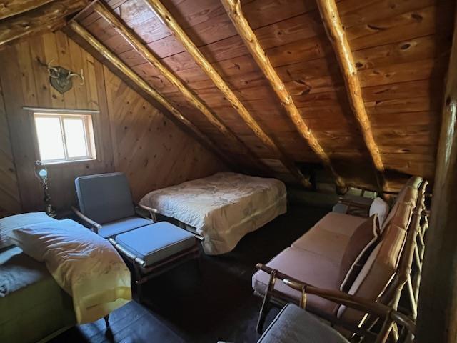 2412 S US-23, East Tawas, MI 48730