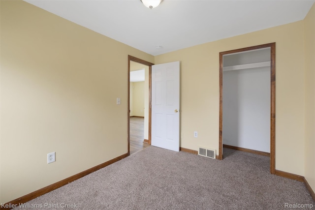 13350 Sidonie Ave, Warren, MI 48089 - unfurnished bedroom featuring carpet flooring and baseboards