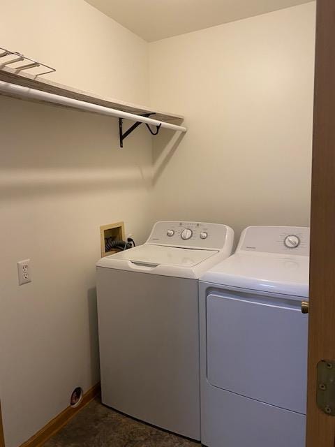 28379 Emerald Ct, Chesterfield, MI 48047 - washroom featuring independent washer and dryer and baseboards