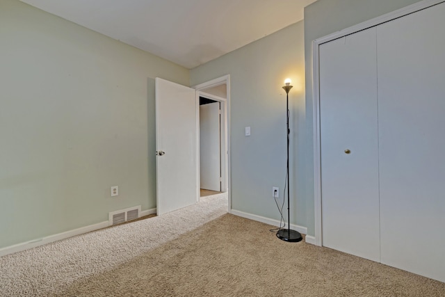 19526 Broadacres St, Clinton Township, MI 48035 - unfurnished bedroom featuring carpet floors and a closet
