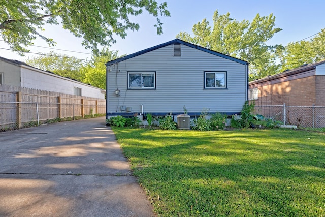 19526 Broadacres St, Clinton Township, MI 48035 - back of property