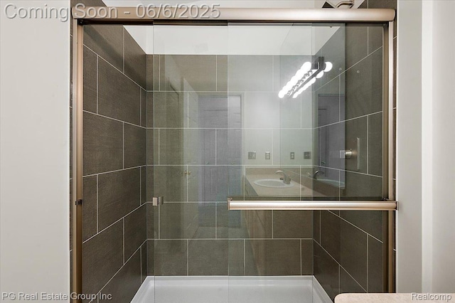 1226 Fountain View Ln, Oxford, MI 48371 - full bath with a stall shower and vanity
