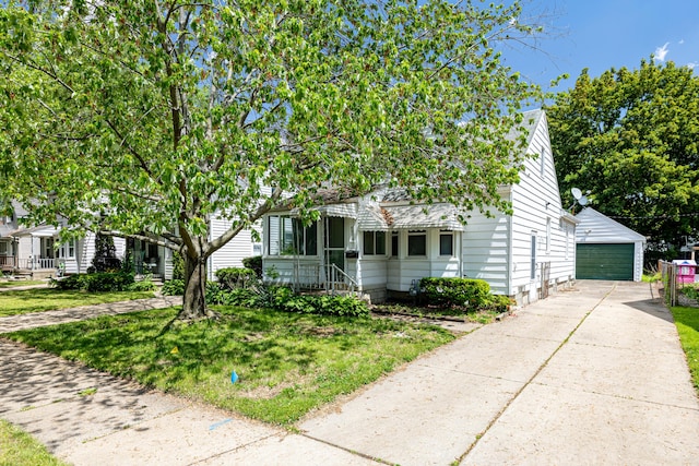 9576 Columbia St, Redford, MI 48239 - photo 1