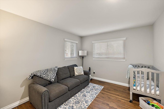 53383 Starlite Dr, Michigan, MI 48316 - living room with baseboards and wood finished floors